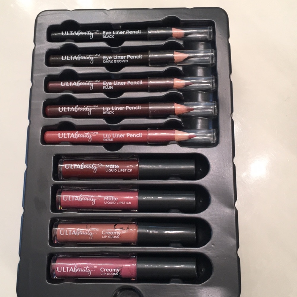 Ulta lipgloss, lip liner and small case